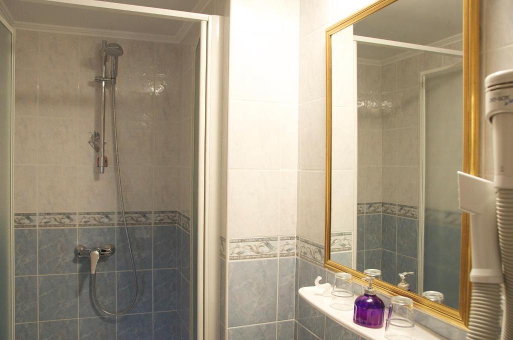 B&B La Roustiere Theux Ruang foto